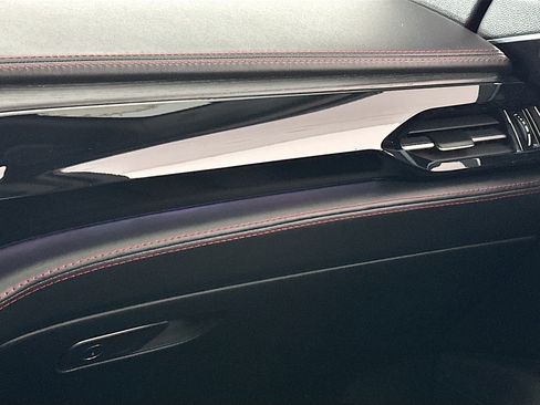 Used 2023 Acura MDX Type S image 17