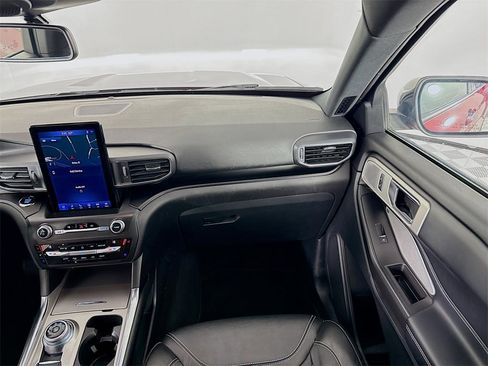 Used 2020 Ford Explorer ST w/ ST Street Pack image 20