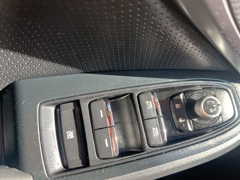 Used 2021 Subaru Crosstrek 2.5i Limited w/ Moonroof Package 2 image 23