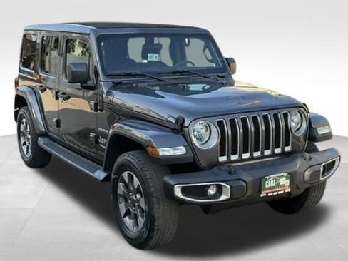 Used 2021 Jeep Wrangler Unlimited Sahara image 3