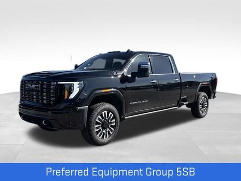 Certified 2025 GMC Sierra 2500 Denali Ultimate AWD/4WD image 1