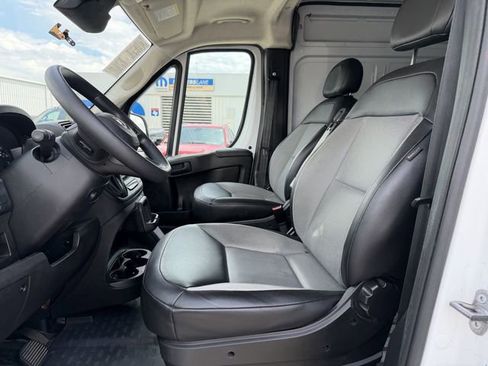 Used 2023 RAM ProMaster 2500 image 18