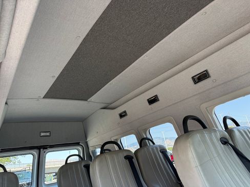 Used 2008 Ford E-250 and Econoline 250 Extended RWD image 23