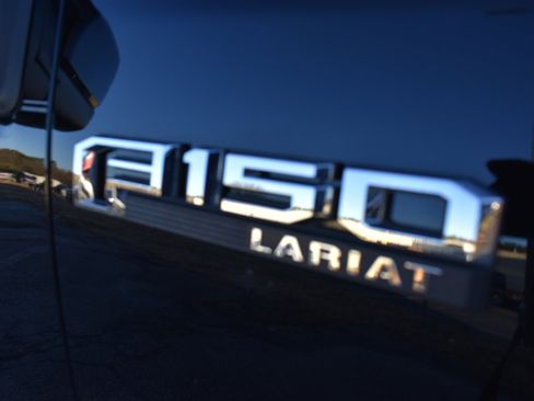 Used 2017 Ford F150 Lariat image 43