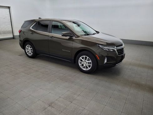 Used 2023 Chevrolet Equinox LT FWD image 11