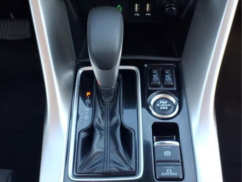 Used 2025 Mitsubishi Eclipse Cross SE image 20