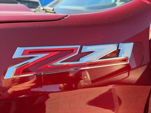 Used 2024 Chevrolet Silverado 1500 LT Trail Boss w/ LT Trail Boss Premium Package AWD/4WD image 25