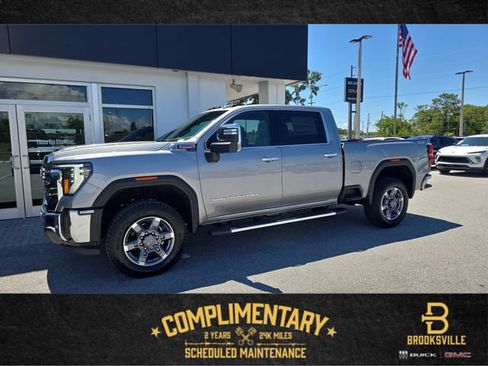 New 2026 GMC Sierra 2500 SLT w/ SLT Premium Package AWD/4WD image 1