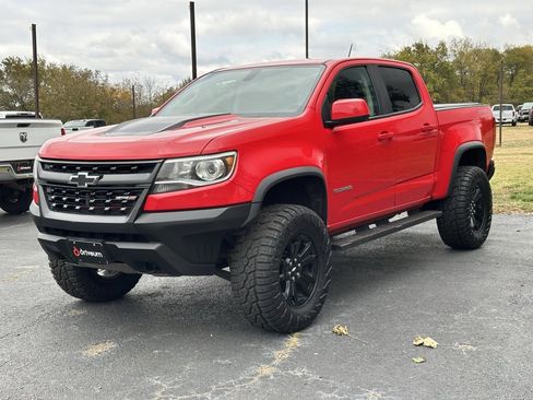 Used 2019 Chevrolet Colorado ZR2 image 3