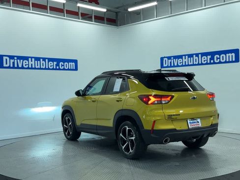 Used 2023 Chevrolet TrailBlazer RS w/ Sun and Liftgate Package AWD/4WD image 8