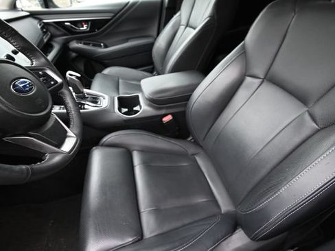 Used 2024 Subaru Outback Touring AWD/4WD image 7