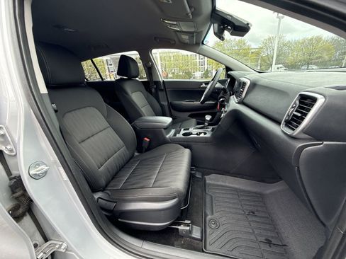 Used 2021 Kia Sportage LX image 22