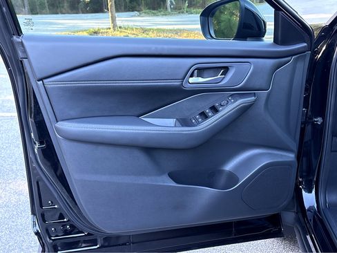 New 2026 Nissan Rogue SV image 20