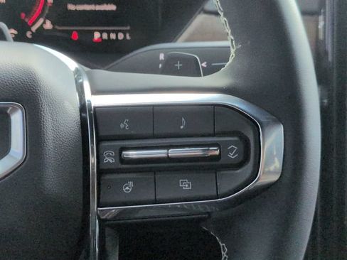 Used 2026 GMC Acadia Denali Ultimate w/ LPO, All-Weather Package FWD image 17