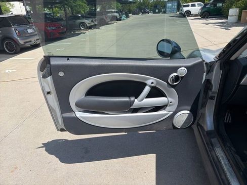 Used 2006 MINI Cooper S FWD image 9