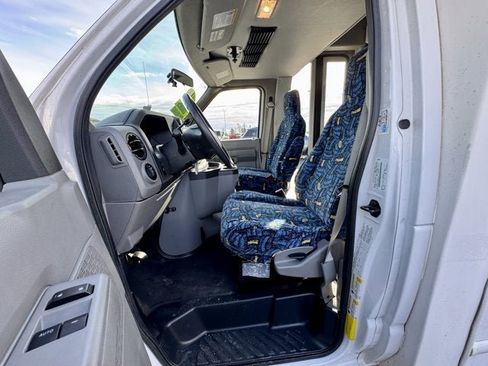 Used 2013 Ford E-350 and Econoline 350 Super Duty w/ Shuttle Bus Prep Pkg image 8