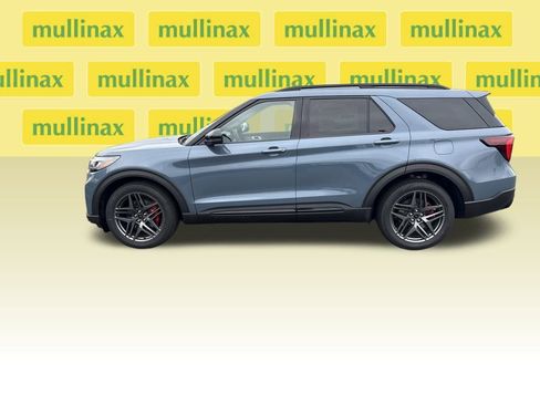 New 2025 Ford Explorer ST w/ Sun And Sound Package image 8