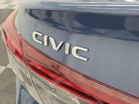 Used 2025 Honda Civic Sport image 8