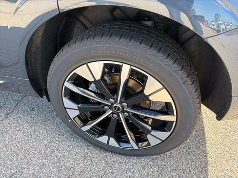 New 2026 Volvo XC60 B5 Plus w/ Protection Package Premier image 6