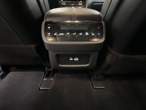 Used 2025 INFINITI QX60 Luxe FWD image 22