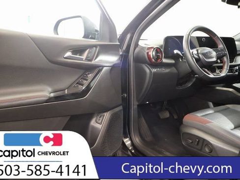 Used 2025 Chevrolet Equinox RS AWD/4WD image 10
