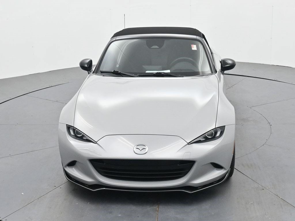 Used 2025 MAZDA MX-5 Miata Club RWD image 16