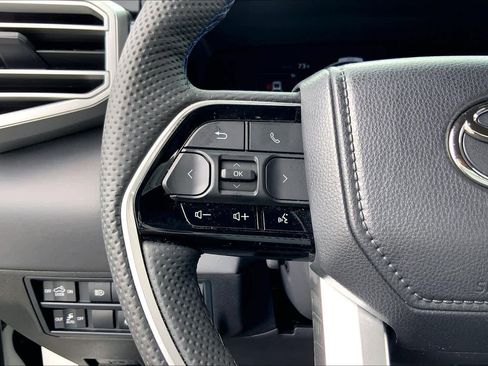Certified 2025 Toyota Tundra Platinum AWD/4WD image 23