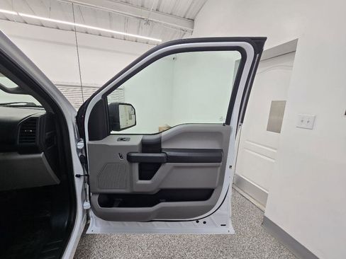 Used 2018 Ford F150 XL w/ Equipment Group 101A Mid image 26