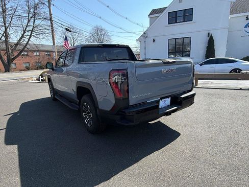 New 2026 GMC Sierra EV Elevation image 5