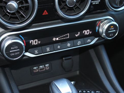 Used 2020 Nissan Sentra SR image 21