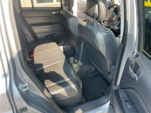 Used 2015 Jeep Patriot High Altitude AWD/4WD image 30