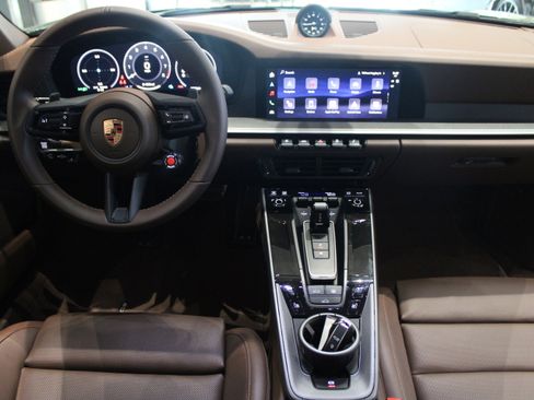 New 2026 Porsche 911 Carrera 4S image 16