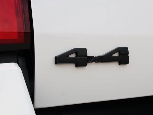 New 2026 Toyota Tacoma SR5 AWD/4WD image 9