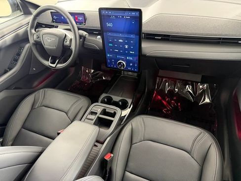 Certified 2025 Ford Mustang Mach-E Premium AWD/4WD image 31