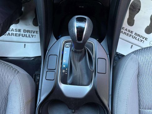 Used 2016 Hyundai Santa Fe Sport image 18