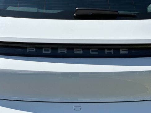 Certified 2024 Porsche Taycan 4 Cross Turismo AWD/4WD image 32