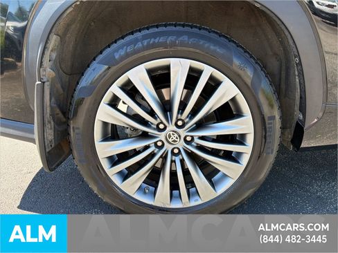 Used 2021 Toyota Highlander Platinum AWD/4WD image 20