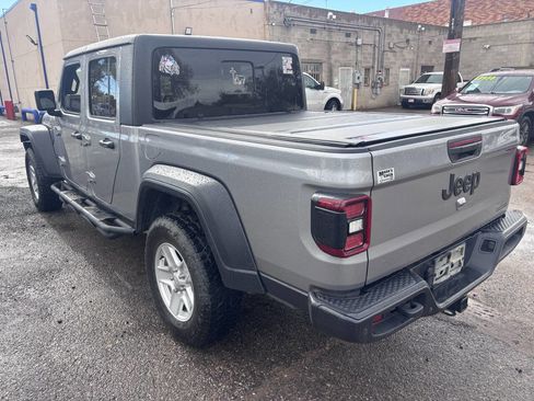 Used 2020 Jeep Gladiator Sport w/ Quick Order Package 24S image 5