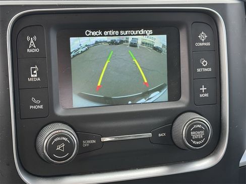 Used 2018 RAM 2500 SLT image 14