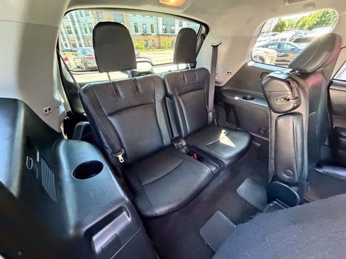 Used 2013 Toyota Highlander Limited AWD/4WD image 24