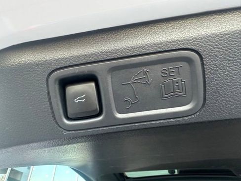 Used 2024 Ford Expedition Max Limited image 36