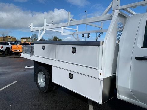 New 2026 GMC Sierra 3500 Pro w/ Convenience Package image 5