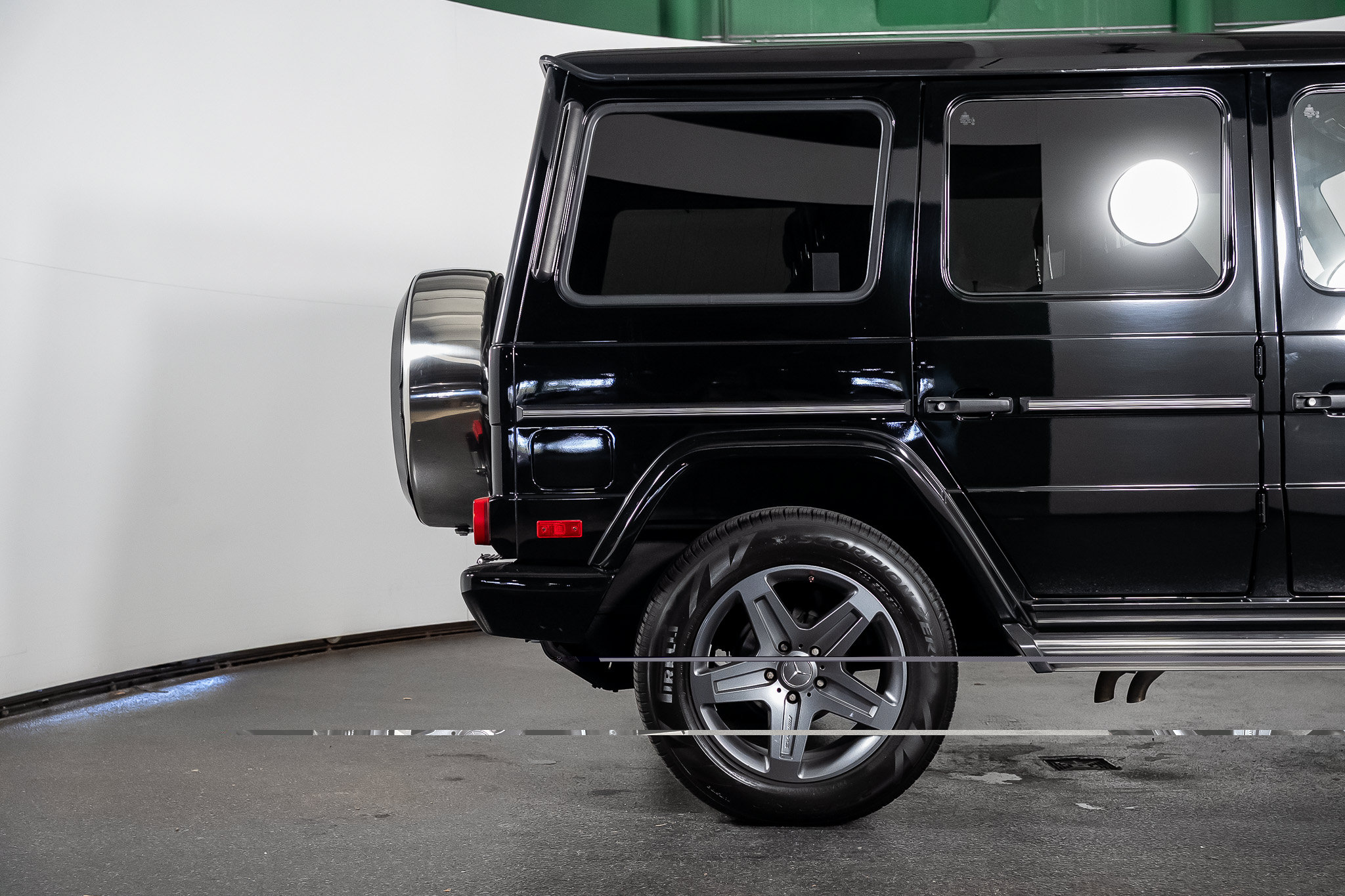 Used 2017 Mercedes-Benz G 550 image 32