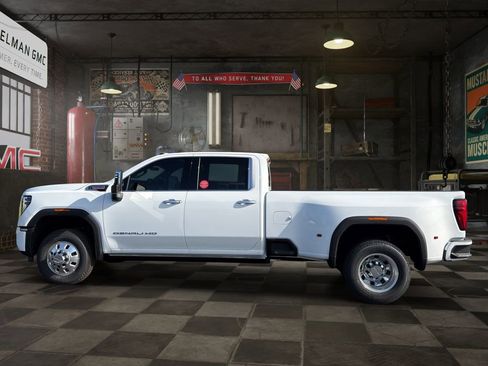New 2026 GMC Sierra 3500 Denali w/ Denali Reserve Package AWD/4WD image 6