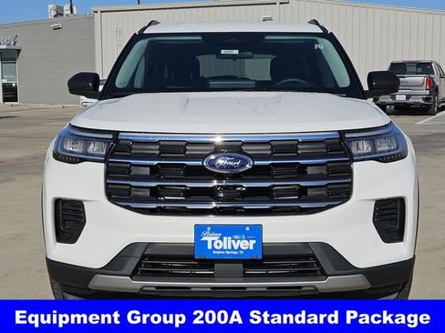 New 2026 Ford Explorer Active image 3