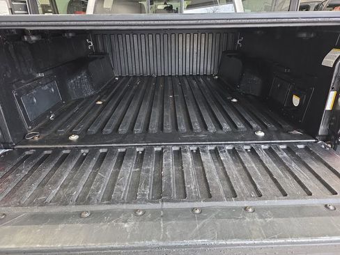 Used 2016 Toyota Tacoma TRD Sport w/ Towing Package image 12