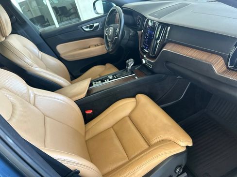 Used 2021 Volvo XC60 T5 Inscription w/ Protection Package Premier AWD/4WD image 25