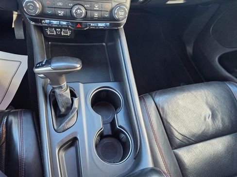 Used 2024 Dodge Durango GT image 29