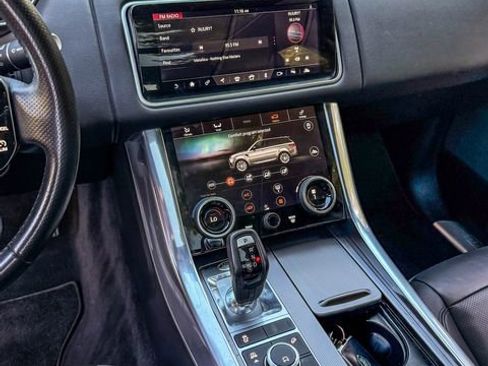 Used 2019 Land Rover Range Rover Sport HSE image 7
