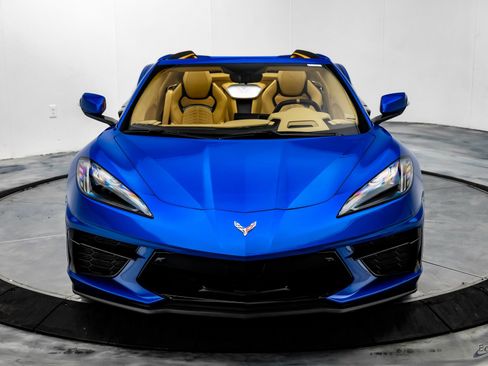 Used 2020 Chevrolet Corvette Stingray Premium Conv w/ 3LT Preferred Equipment Group image 33